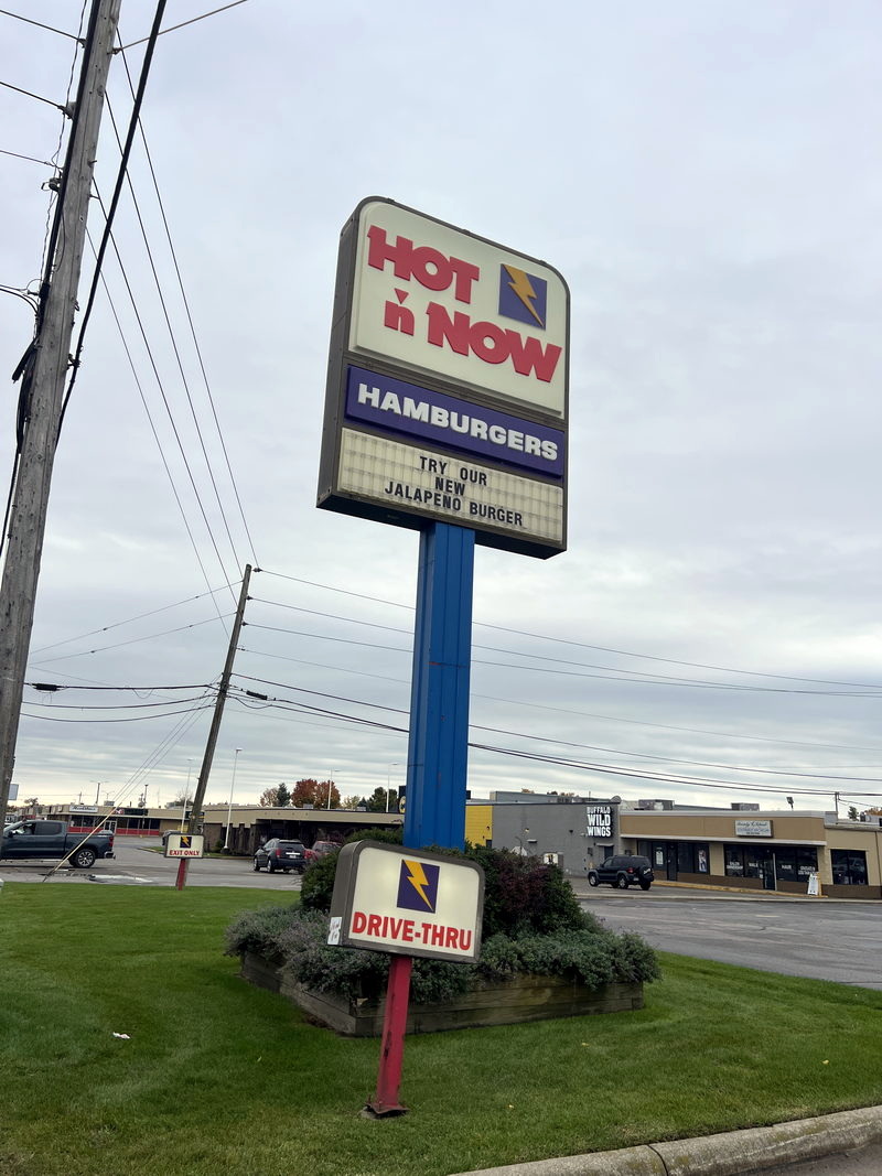 Hot 'n Now Hamburgers